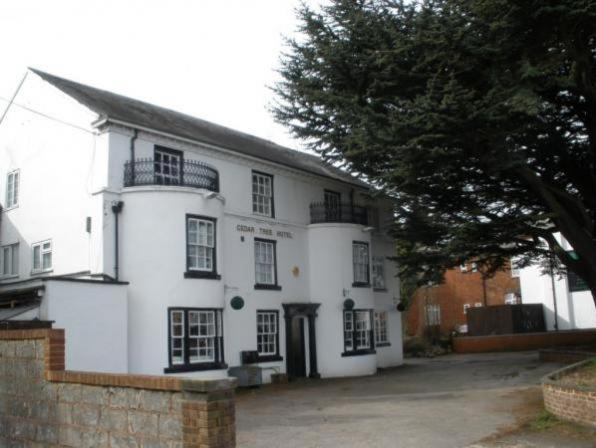 Cedar Tree Hotel Rugeley Exteriér fotografie